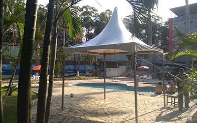 Tenda chapéu de bruxa